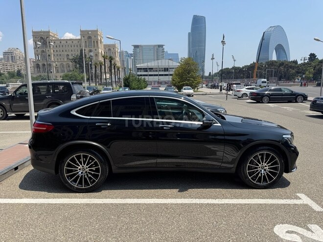 Mercedes GLC 250 4MATIC Coupe 2018, 97,000 km - 2.0 л - Bakı