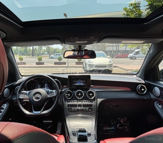 Mercedes GLC 250 4MATIC Coupe 2018, 97,000 km - 2.0 л - Bakı