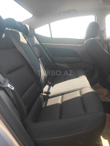Hyundai Elantra 2018, 144,000 km - 2.0 l - Bakı