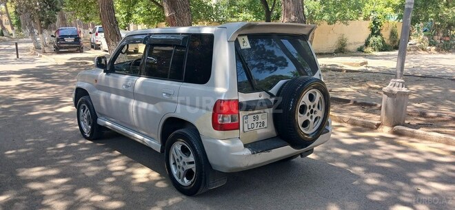 Mitsubishi Pajero io 2000, 252,525 km - 2.0 l - Bakı
