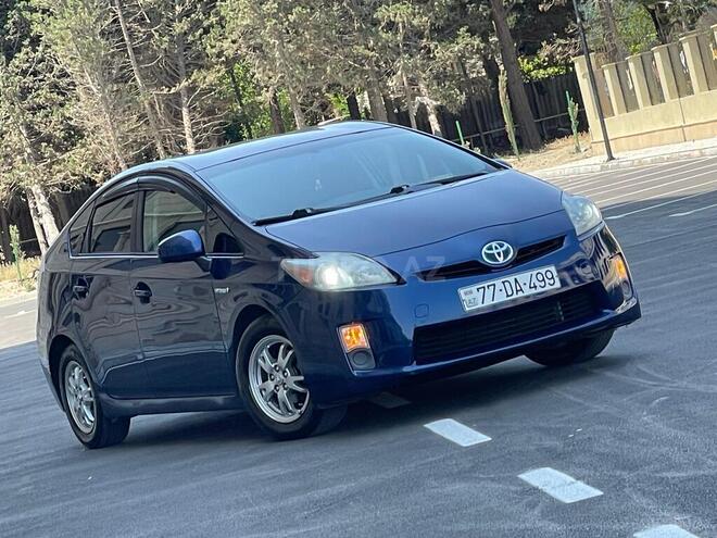 Toyota Prius-1