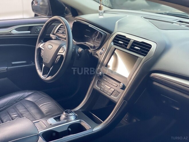 Ford Fusion (North America)-14