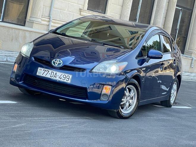 Toyota Prius-5