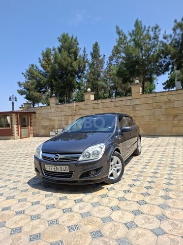 Opel Astra 2008, 307,000 km - 1.4 l - Gəncə