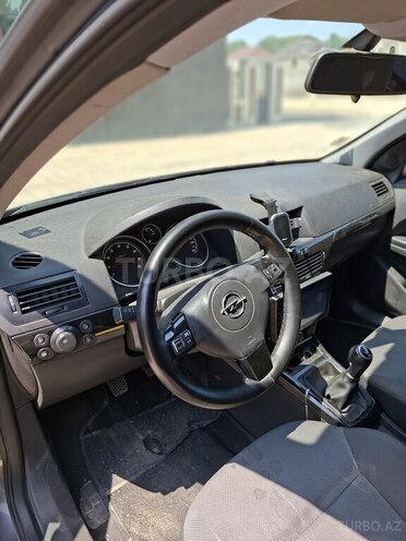 Opel Astra 2008, 307,000 km - 1.4 l - Gəncə