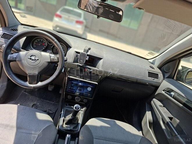 Opel Astra 2008, 307,000 km - 1.4 l - Gəncə