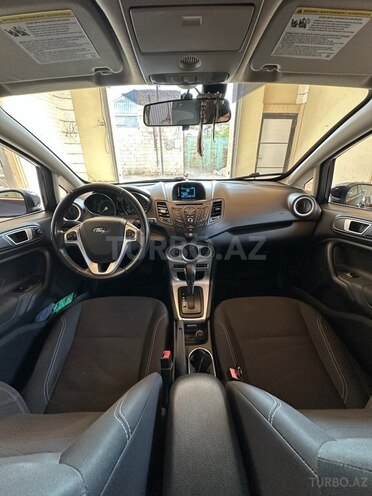 Ford Fiesta 2016, 166,245 km - 1.6 l - Bakı