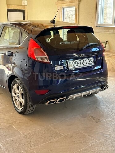 Ford Fiesta 2016, 166,245 km - 1.6 l - Bakı