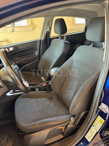 Ford Fiesta 2016, 166,245 km - 1.6 l - Bakı
