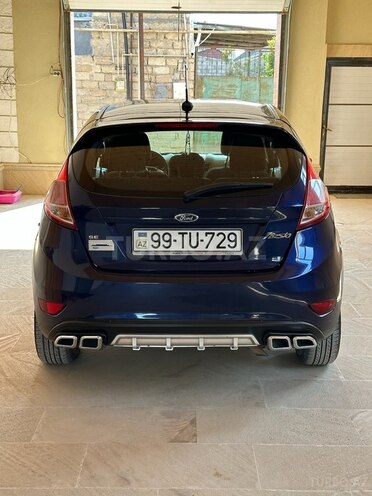 Ford Fiesta 2016, 166,245 km - 1.6 l - Bakı