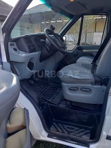 Ford Transit 2008, 305,000 km - 2.4 l - Şəki
