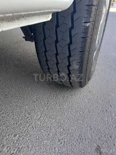 Ford Transit 2008, 305,000 km - 2.4 l - Şəki