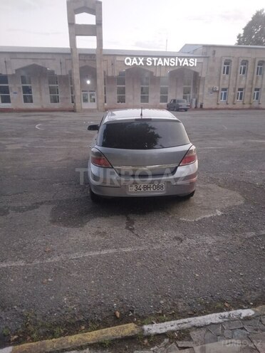 Opel Astra 2005, 226,000 km - 1.4 l - Qax