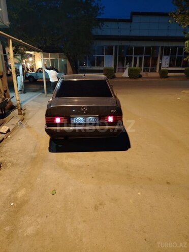 Mercedes 190 1992, 250,000 km - 2.0 l - Cəlilabad