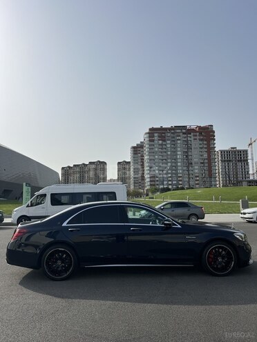 Mercedes S 400-4