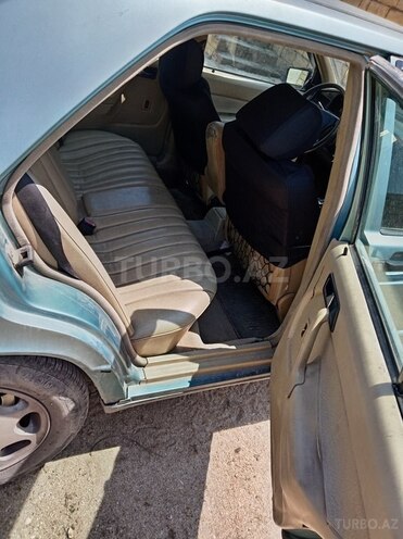 Mercedes 190 1992, 67,103 km - 2.3 l - Bakı