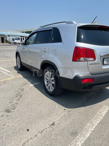 Kia Sorento-4