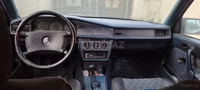 Mercedes 190 1990, 42,500 km - 2.0 л - Bakı