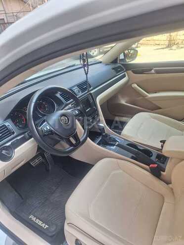 Volkswagen Passat 2016, 225,000 km - 1.8 l - Bakı