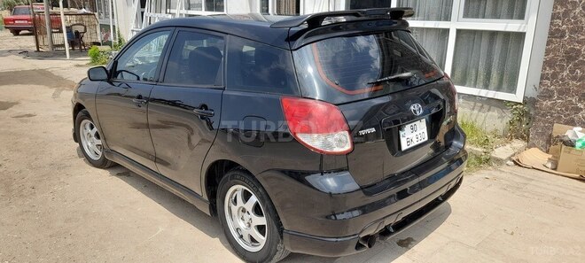 Toyota Matrix 2003, 240,000 km - 1.8 л - Salyan