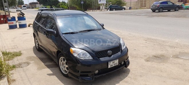 Toyota Matrix 2003, 240,000 km - 1.8 л - Salyan