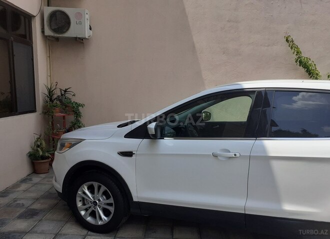 Ford Escape 2017, 153,000 km - 1.5 l - Bakı