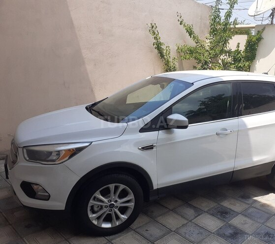 Ford Escape 2017, 153,000 km - 1.5 l - Bakı