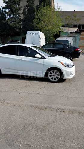 Hyundai Accent 2012, 300,000 km - 1.6 l - Bakı