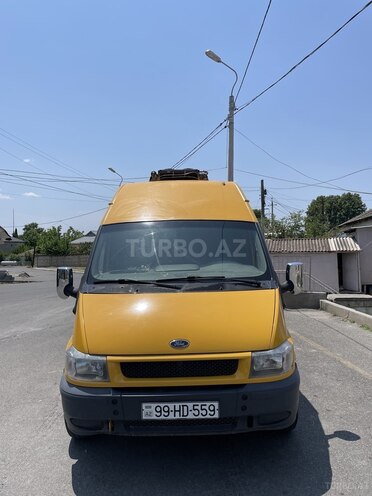 Ford Transit-2