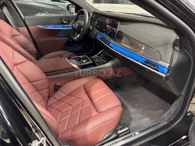 BMW 740 2024, 7,000 km - 3.0 l - Bakı