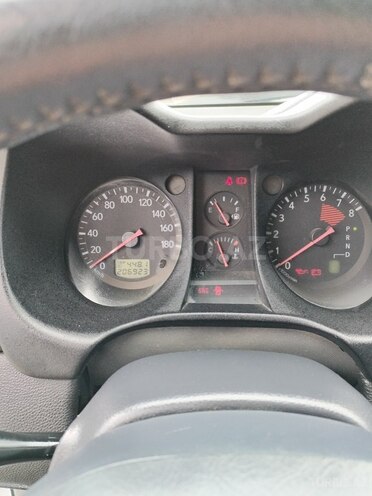 Mitsubishi Airtrek 2002, 206,000 km - 2.4 l - Qobustan