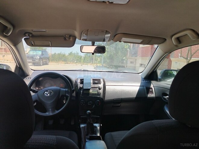 Toyota Corolla 2007, 239,000 km - 1.4 l - Bakı