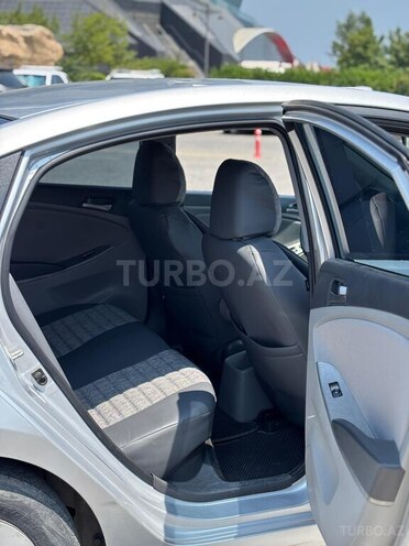 Hyundai Accent 2016, 241,402 km - 1.6 l - Bakı