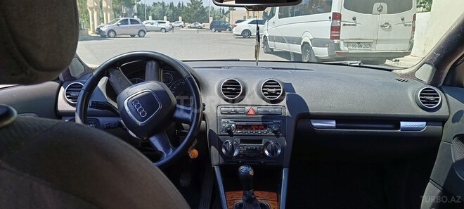 Audi A3 2005, 265,820 km - 2.0 l - Bakı