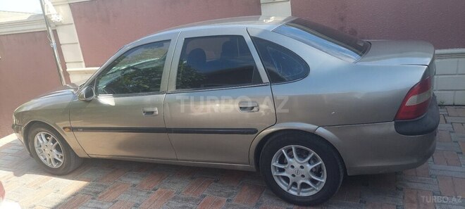 Opel Vectra 1998, 420,000 km - 1.6 l - Xırdalan