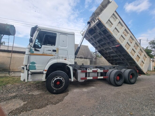 HOWO Sinotruk 2011, 270,000 km - 9.7 l - Sumqayıt