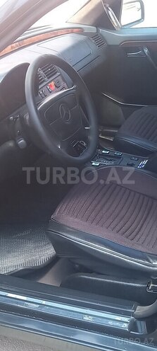Mercedes C 220 1995, 313,000 km - 2.2 l - Bakı