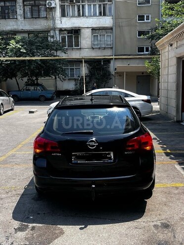 Opel Astra 2012, 320,000 km - 1.3 l - Bakı