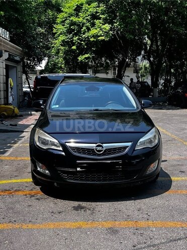Opel Astra 2012, 320,000 km - 1.3 l - Bakı