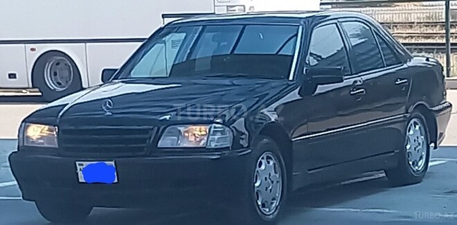 Mercedes C 220 1995, 313,000 km - 2.2 l - Bakı
