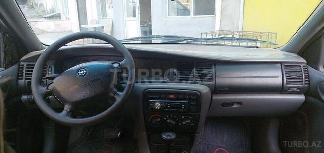 Opel Vectra 1998, 420,000 km - 1.6 l - Xırdalan