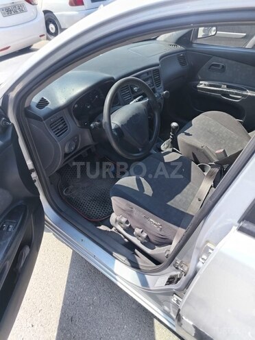 Kia Rio 2005, 200,000 km - 1.4 l - Sumqayıt