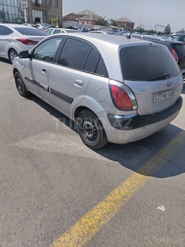 Kia Rio 2005, 200,000 km - 1.4 l - Sumqayıt