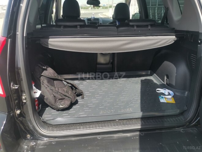 Toyota RAV4 2010, 174,000 km - 2.0 l - Bakı