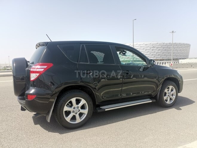 Toyota RAV4 2010, 174,000 km - 2.0 l - Bakı
