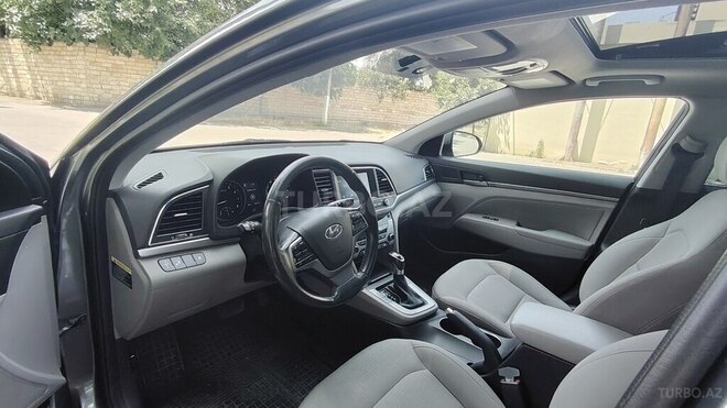 Hyundai Elantra 2017, 84,000 km - 2.0 l - Göyçay