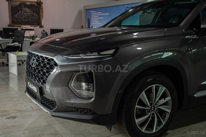 Hyundai Santa Fe-6