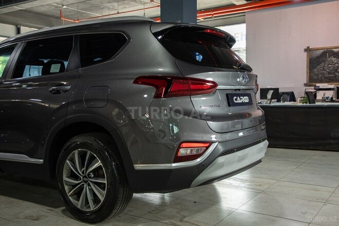 Hyundai Santa Fe-27