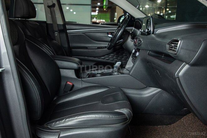 Hyundai Santa Fe-22