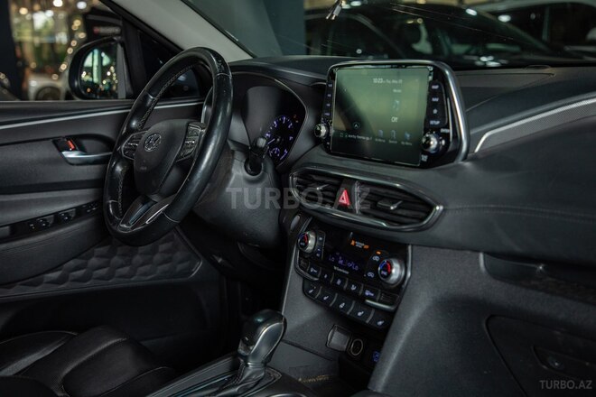 Hyundai Santa Fe-23